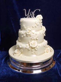 Shellys Cake Creations 1072437 Image 1